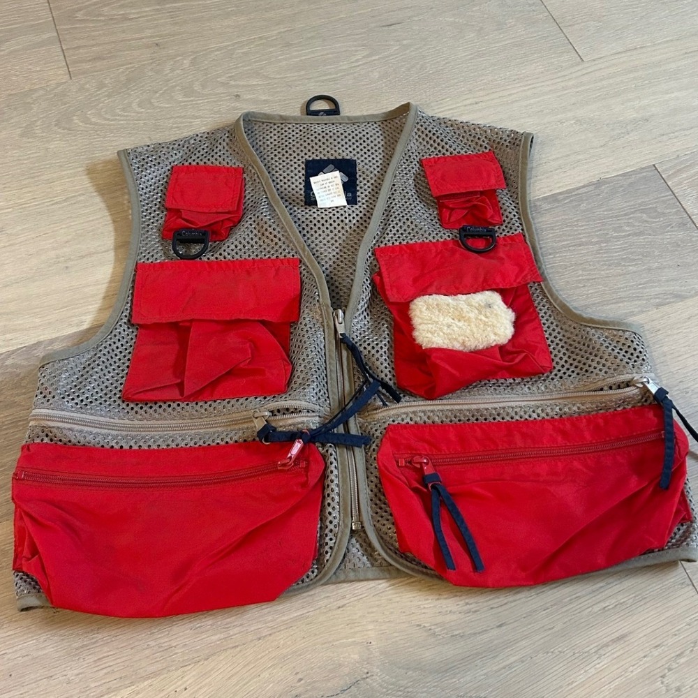 Columbia Sportswear Fishing Vest Mens Small Red Tan Mesh Utility Fly Patch Korea